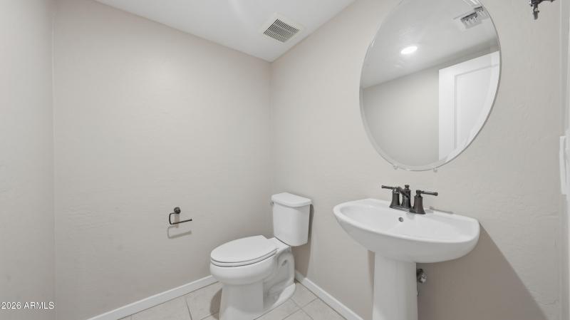 Reflecting_Walls_Real_Estate_Photography