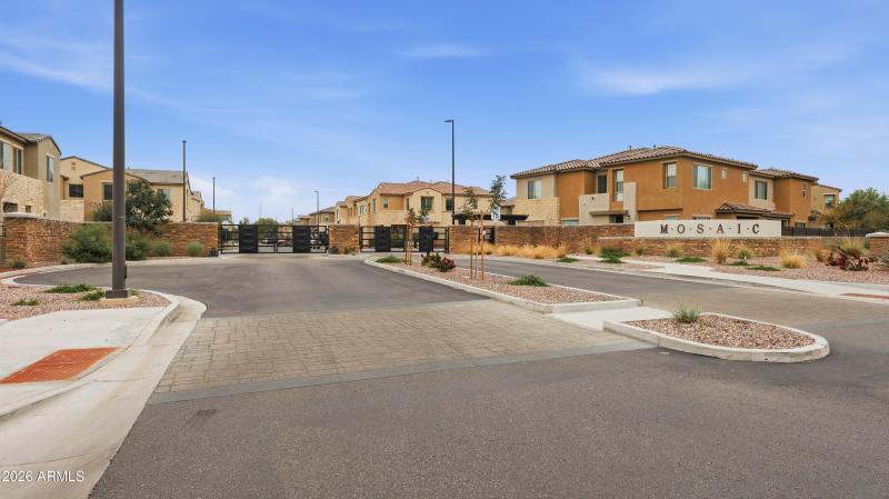 Reflecting_Walls_Real_Estate_Photography