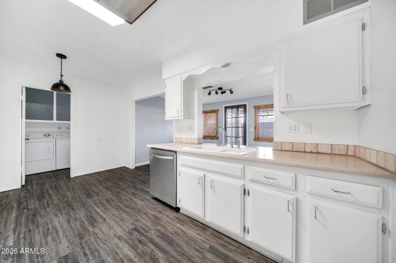 11017 W Thunderbird Blvd-18_(2048)