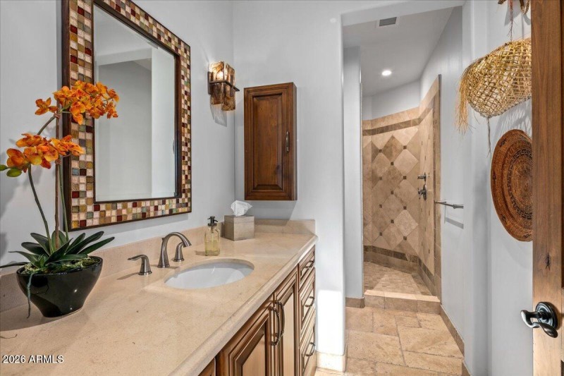 Jr Primary Suite Bath