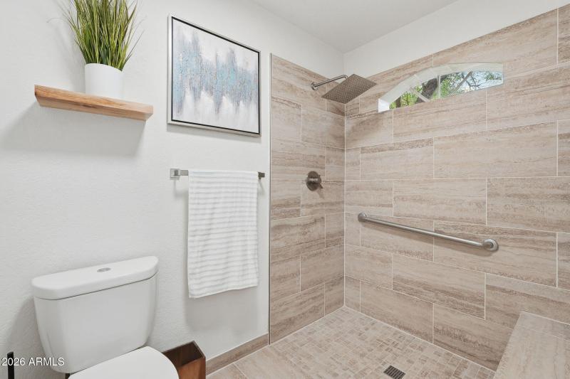 large-019b86a6-47ce-72ca-979b-3b74d42e7f