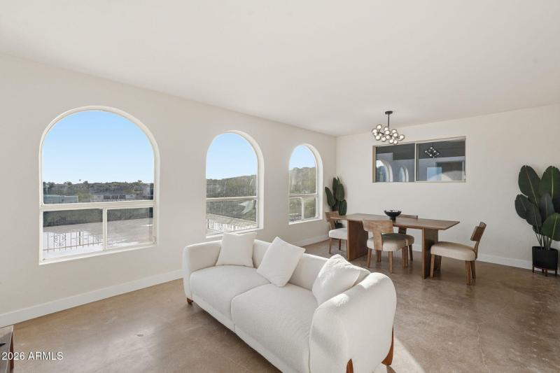 large-019b86a6-4416-711a-8cbe-31bc5f853b