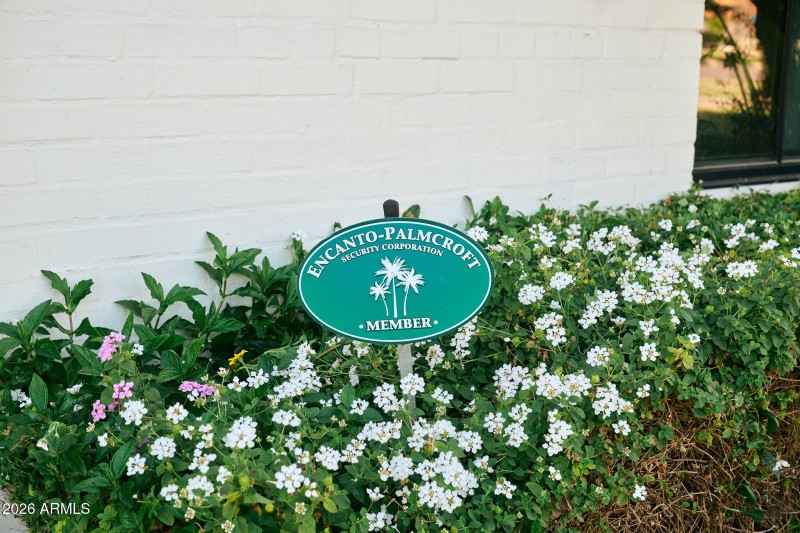 Encanto Palmcroft Sign