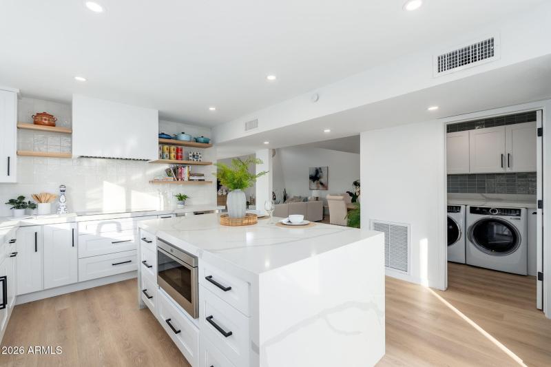 8742 E Via De Sereno - 08