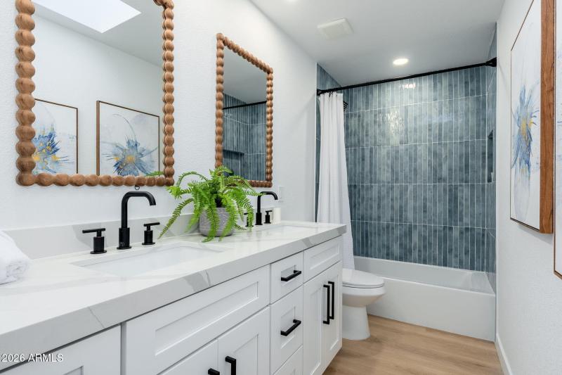 8742 E Via De Sereno - 30