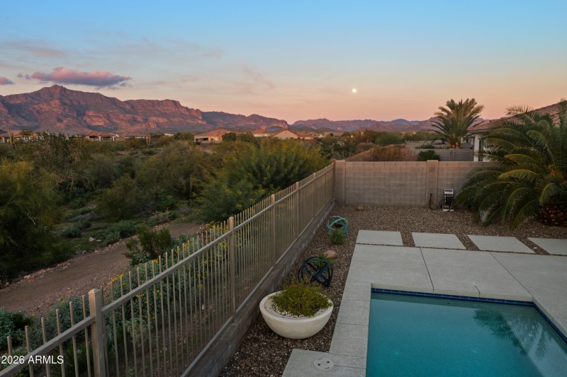 12580-East-Nandina-Pl-49