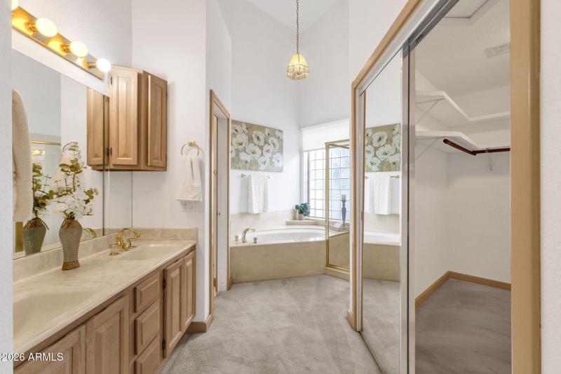 35-web-or-mls-16072-e-ponderosa-dr