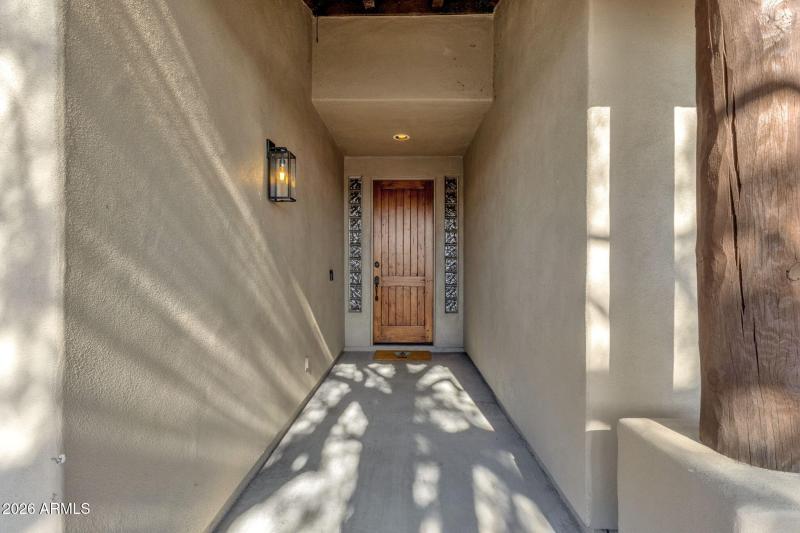 7-web-or-mls-17410-e-santa-rosa-ln