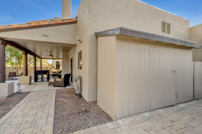 49-web-or-mls-17410-e-santa-rosa-ln