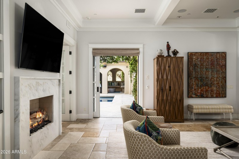 Access to Courtyard off Family Room