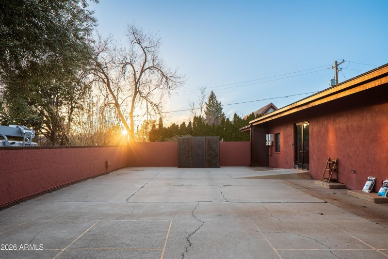 JL_45BirchBlvd-twilight-02