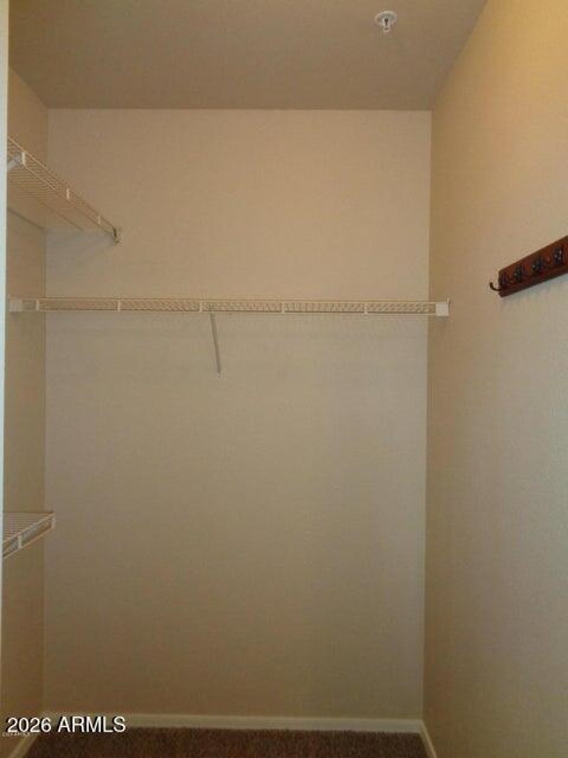 20200903203249104137000000-o