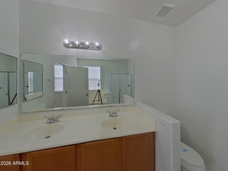 5_pc_eIQD1sdim7_hbYI6wSb40_layout_0