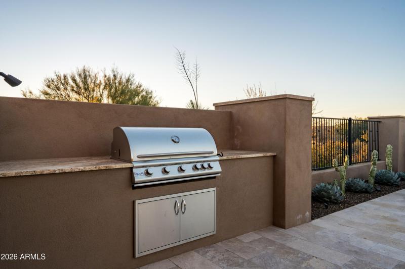 037_Alfresco Grilling