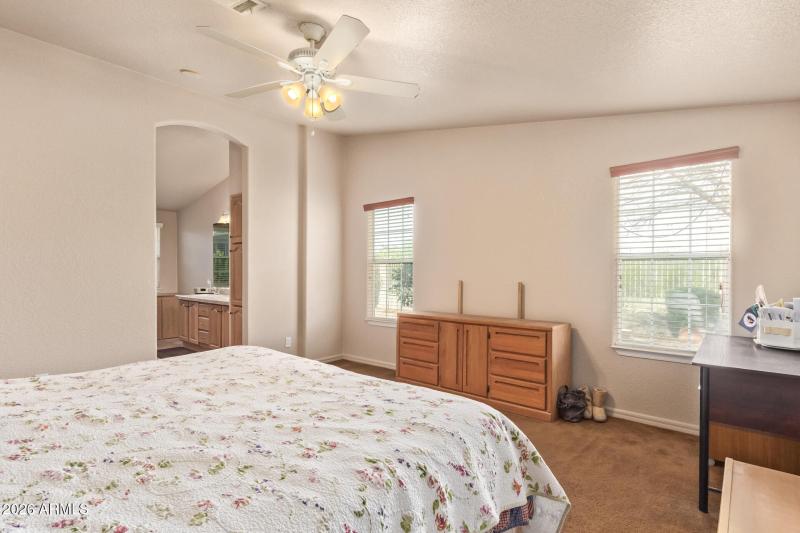 3301 S Goldfield Rd, 4028