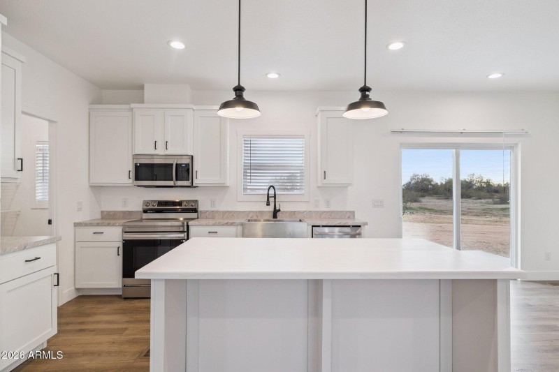 11-web-or-mls-717-n-ralston-rd