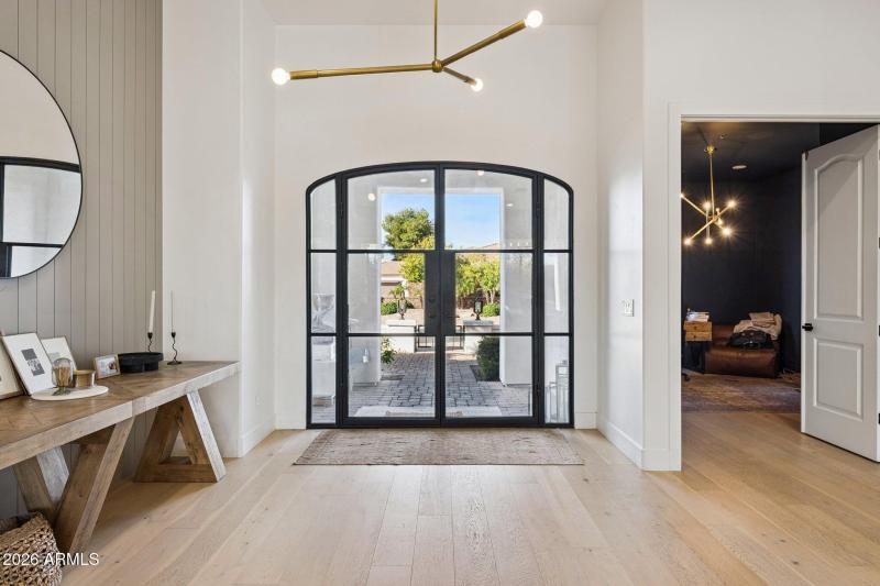 6-web-or-mls-11479-n-87th-pl