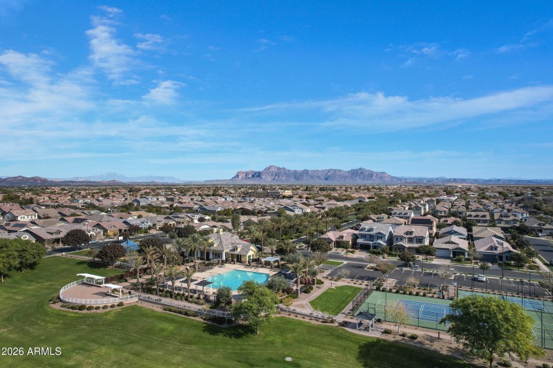 10555 E Mendoza Ave-37