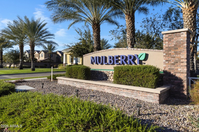 10555 E Mendoza Ave-39