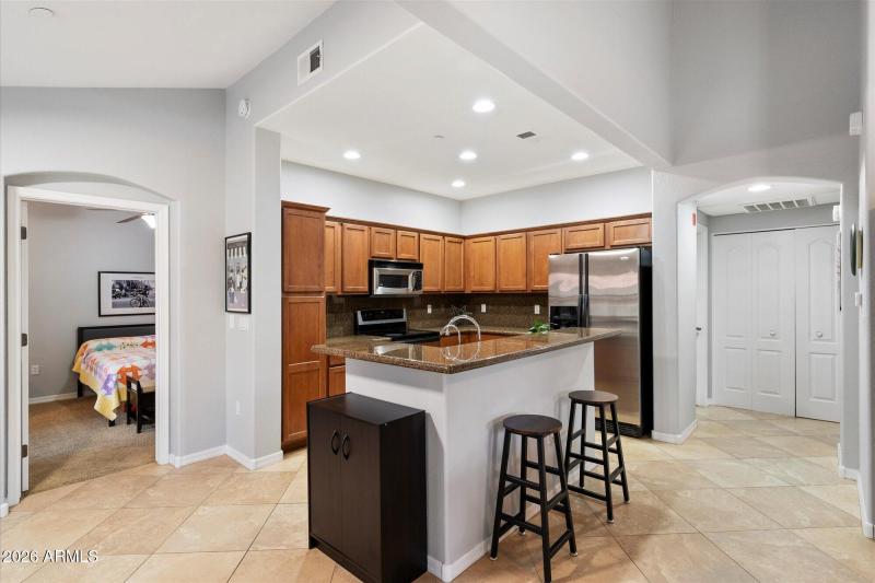 Kitchen Counter _ Bar