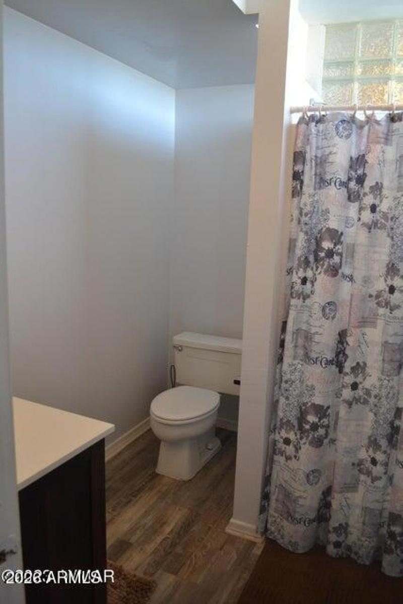 Guest Bathroom-En Suite