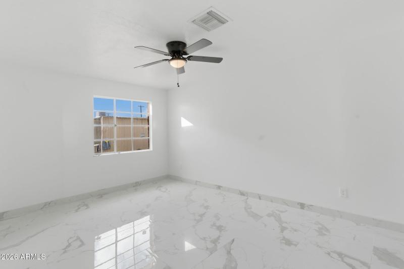 9-web-or-mls-DSC02230