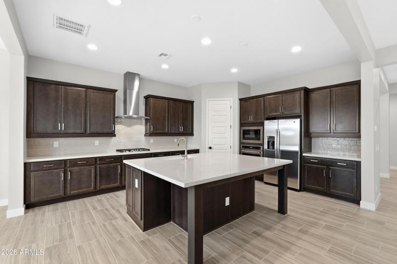 25127 N 75th Lane ~ Ready Now!