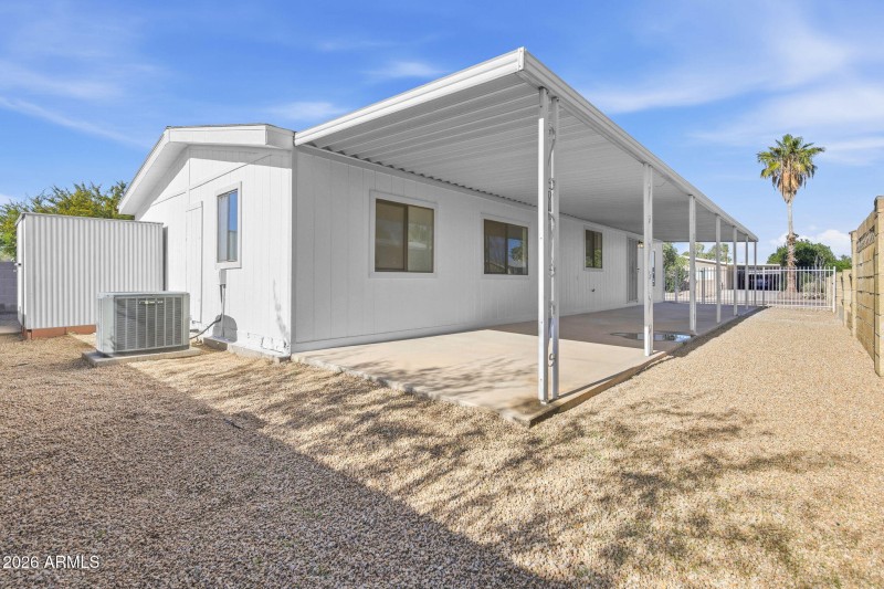 24-web-or-mls-2913 E Piute Dr-24