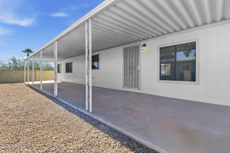 21-web-or-mls-2913 E Piute Dr-21