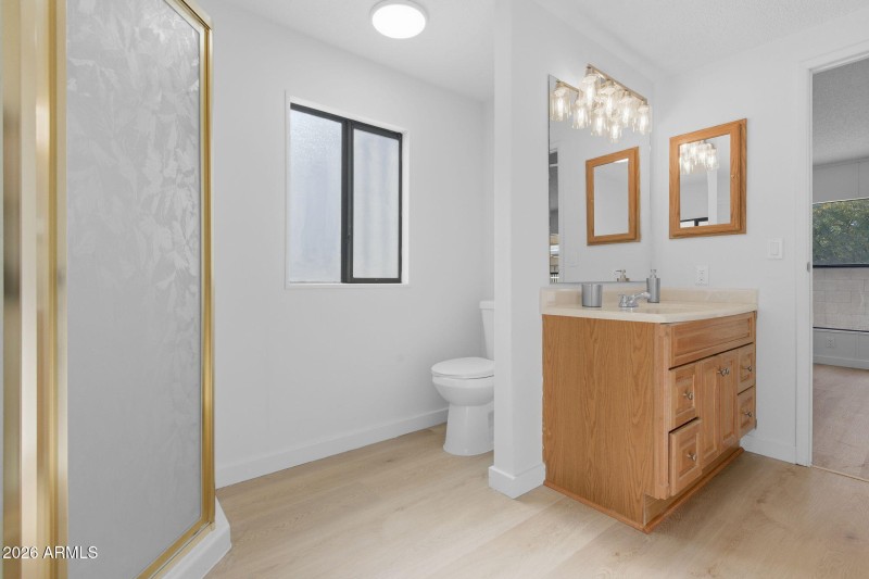 20-web-or-mls-2913 E Piute Dr-20