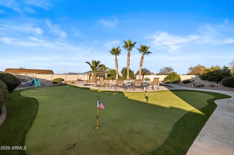 Backyard Putting Green and Views