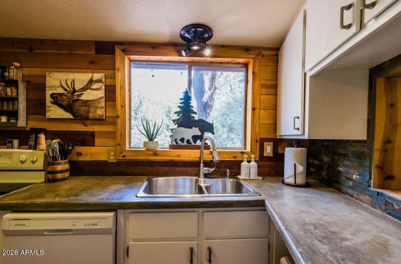 116_Trout_Creek_Cabin