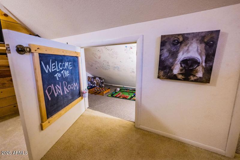 084_Trout_Creek_Cabin