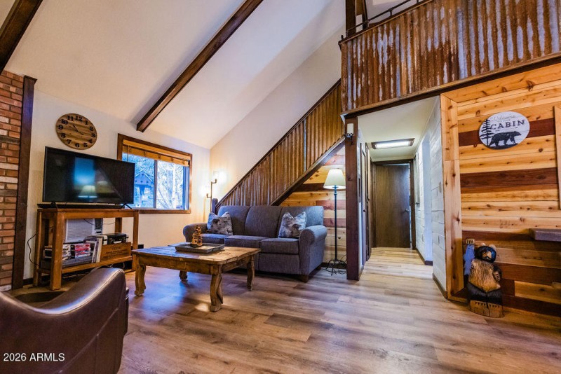 075_Trout_Creek_Cabin