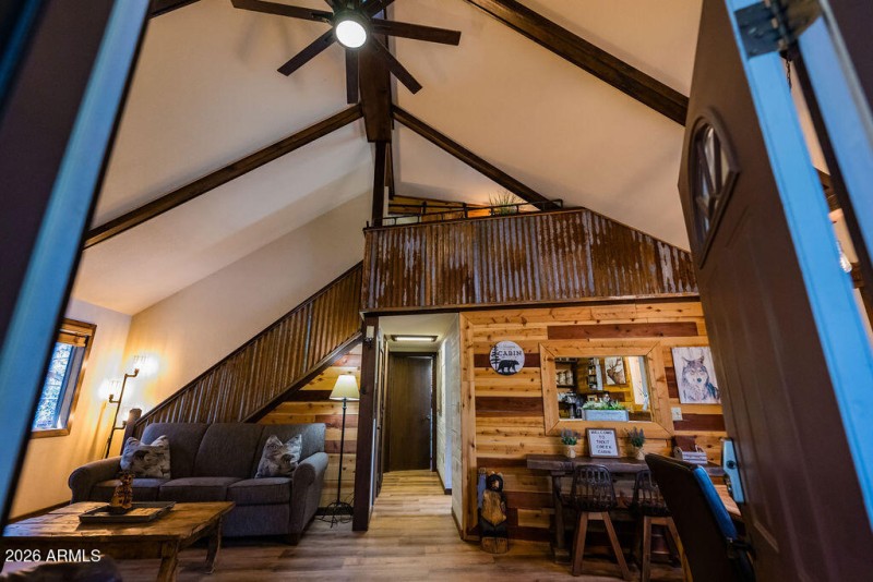 073_Trout_Creek_Cabin