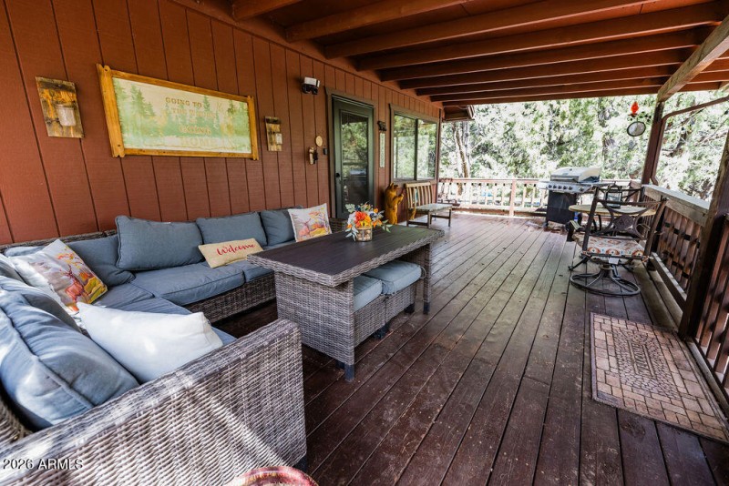 042_Trout_Creek_Cabin