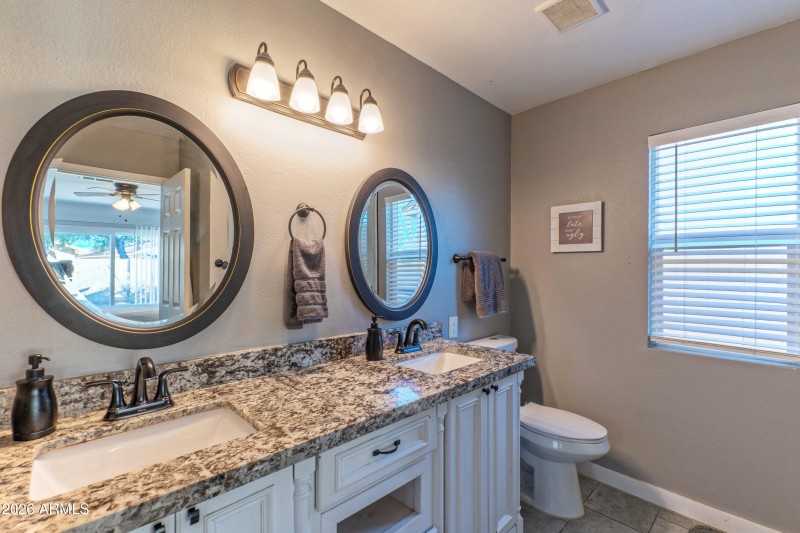 23658 North 36th Drive-print-015-021-mai