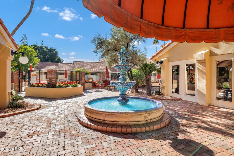 4200 N Miller Rd #321-34