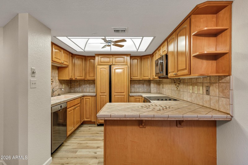 4200 N Miller Rd #321-7