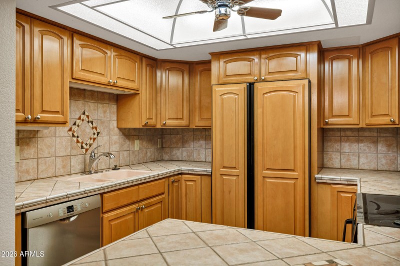 4200 N Miller Rd #321-8