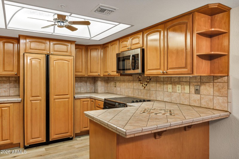 4200 N Miller Rd #321-9