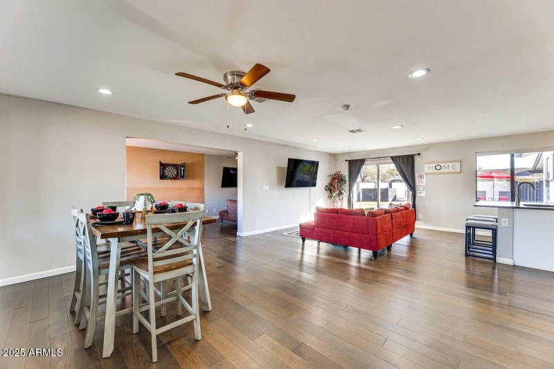 1027SSiestaLn_56206_6