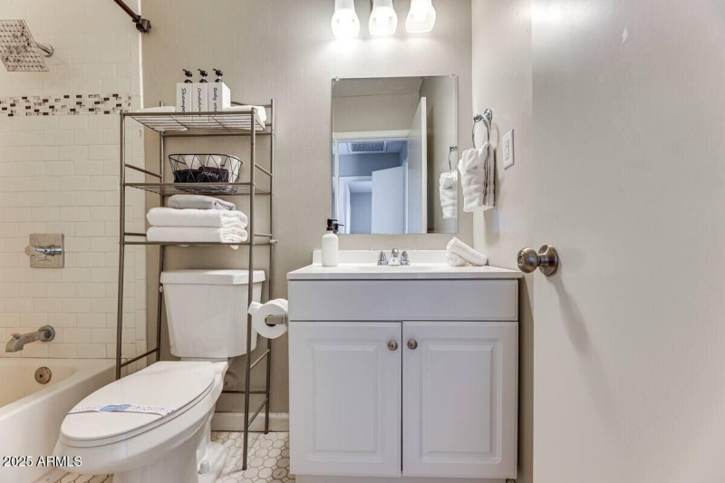 1027SSiestaLn_56206_14