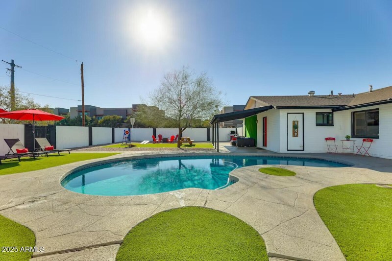 1027SSiestaLn_56206_29