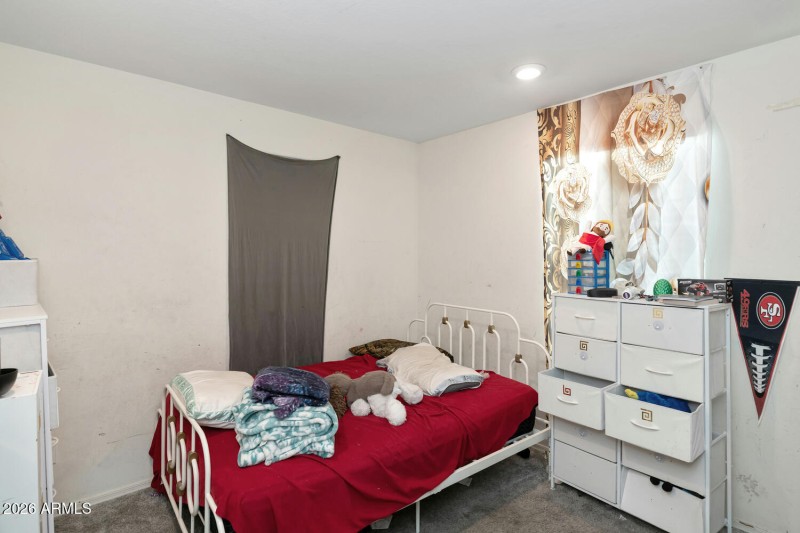 16261 W La Ventilla Way-large-017-008-16