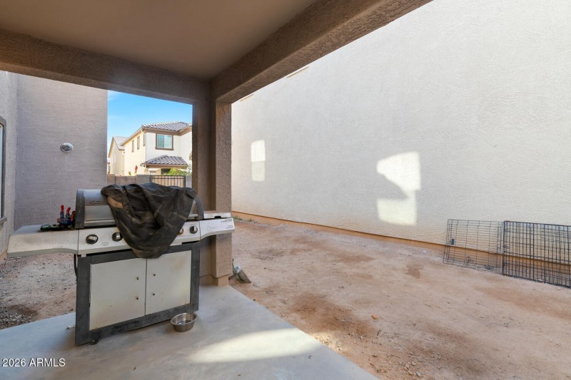 16261 W La Ventilla Way-large-023-009-16