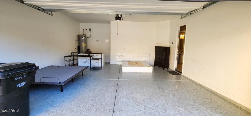 3) 66529-695bedf956a50