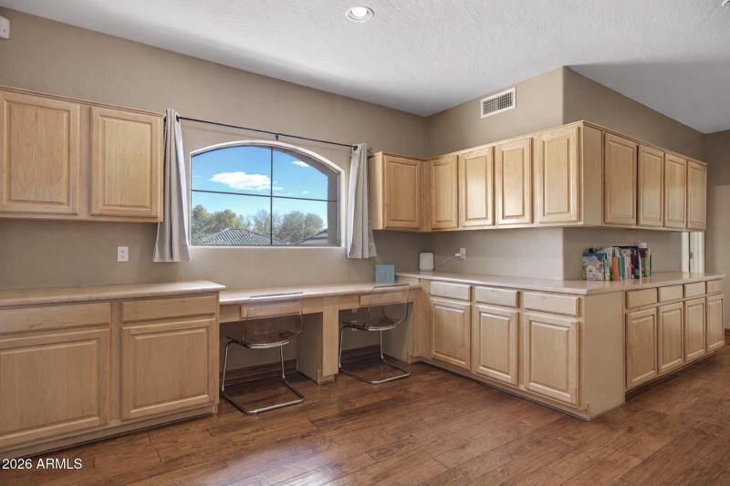 Branka Realty Home-04