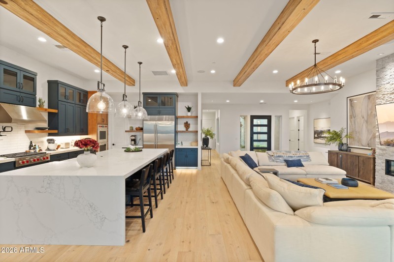 Great Room/Chef Inspired Kitchen