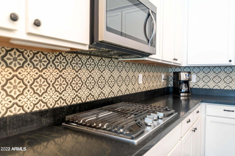 20221026204959371618000000-o